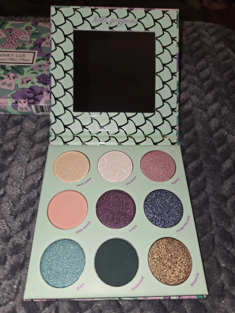 WINKY LUX Mermaid Kitten Eyeshadow Palette